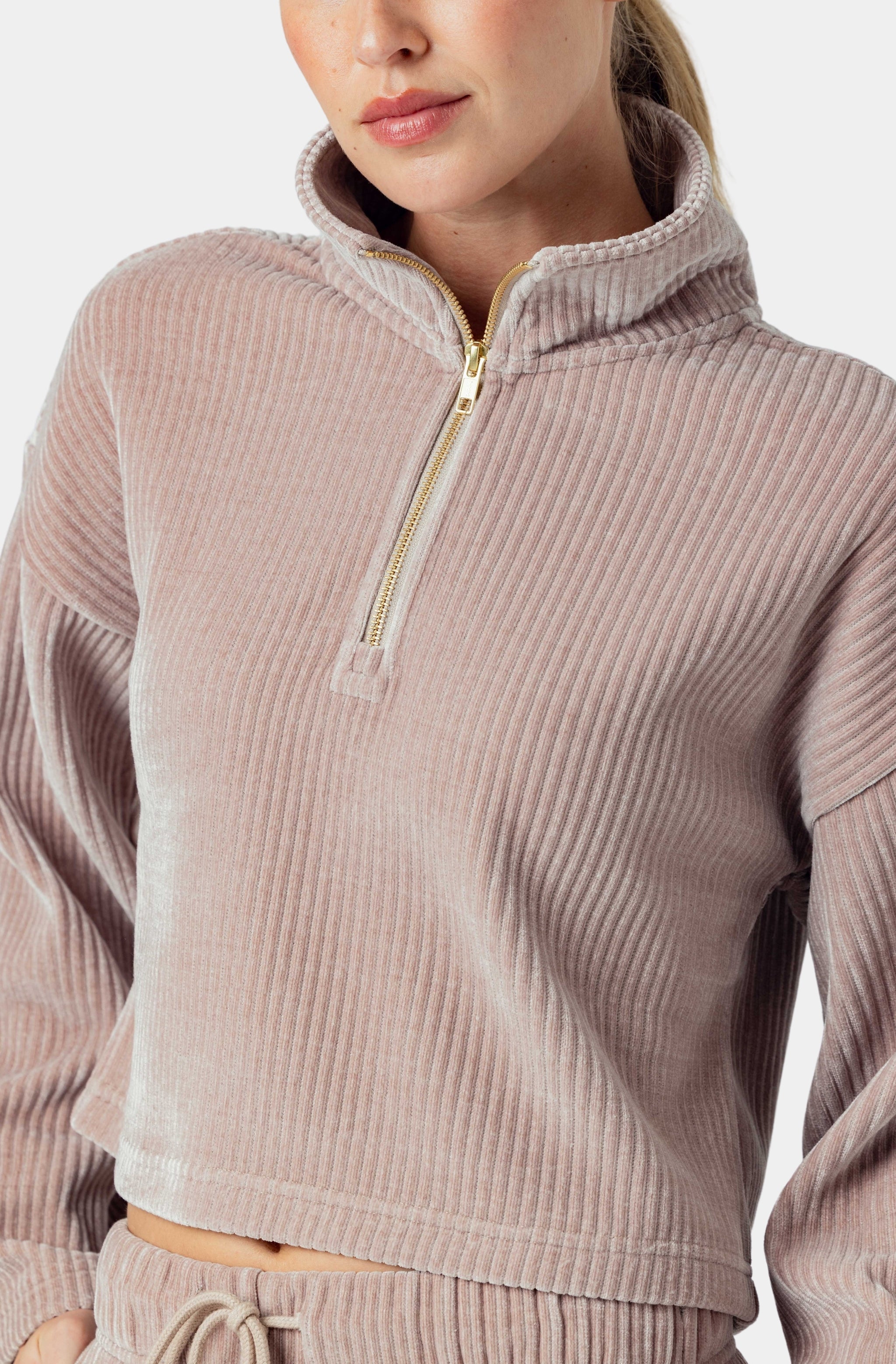 Jodie Pullover