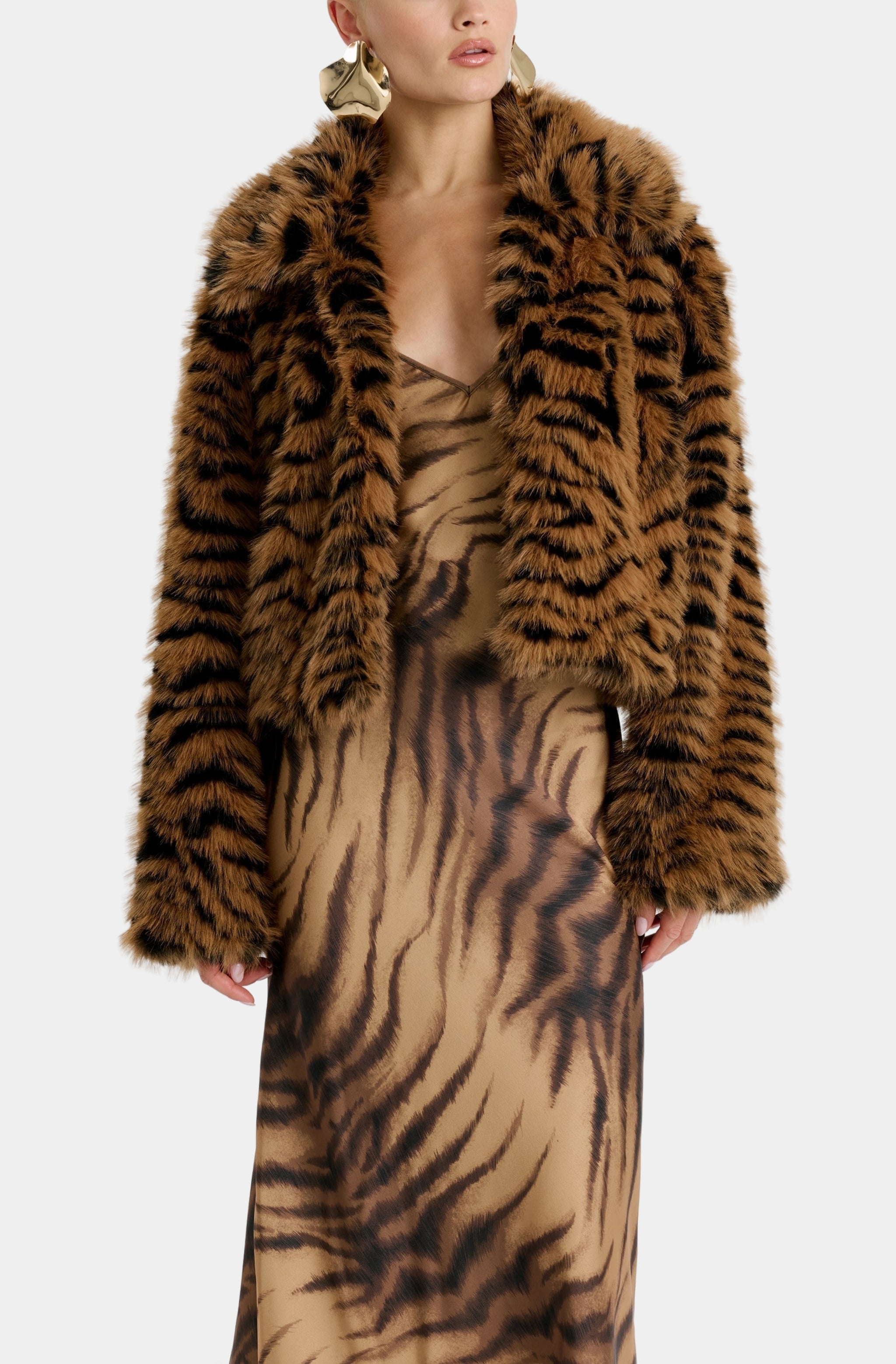 Colette Faux Fur Jacket – Hemline Nashville