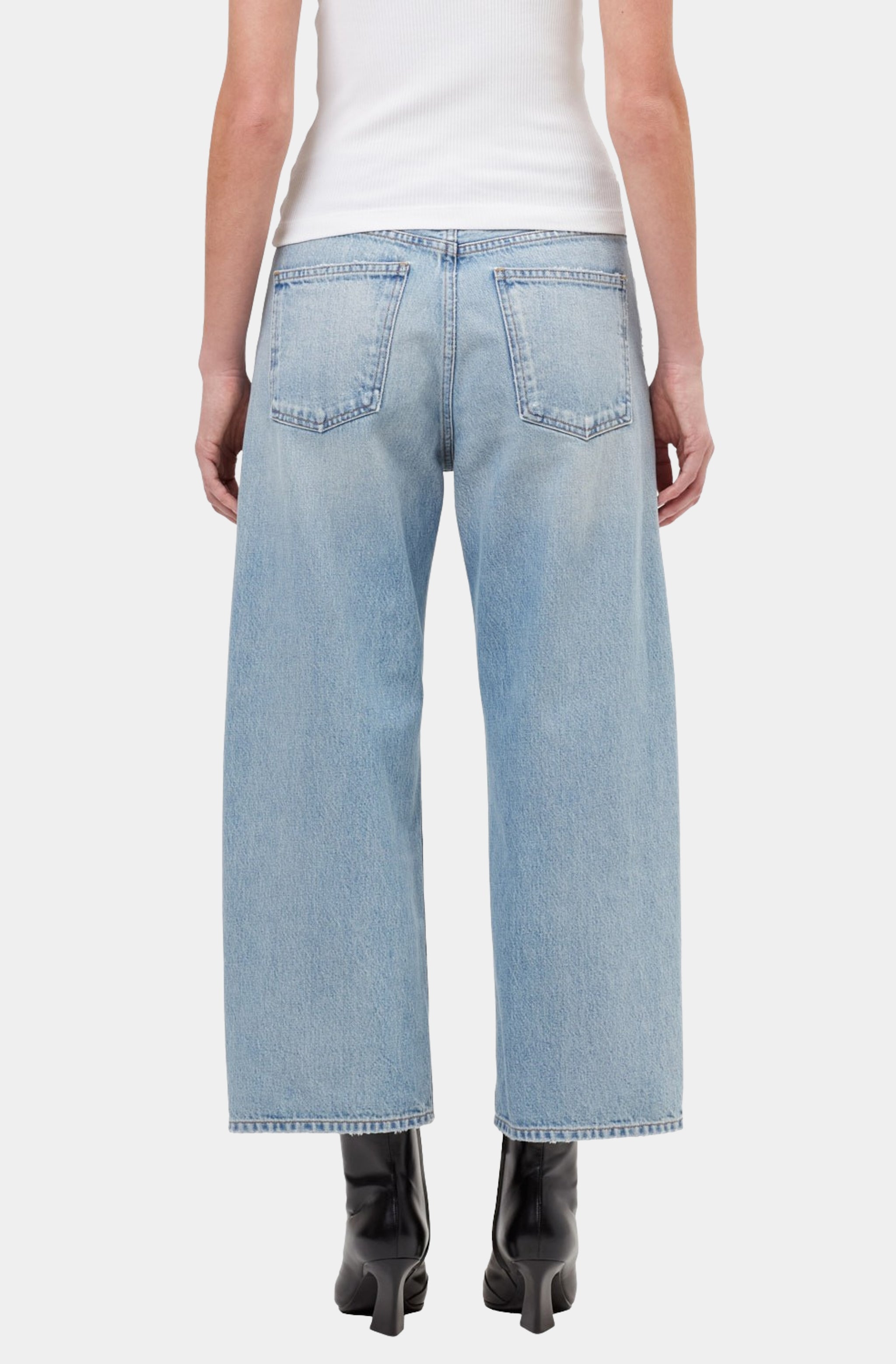 Arc Jean