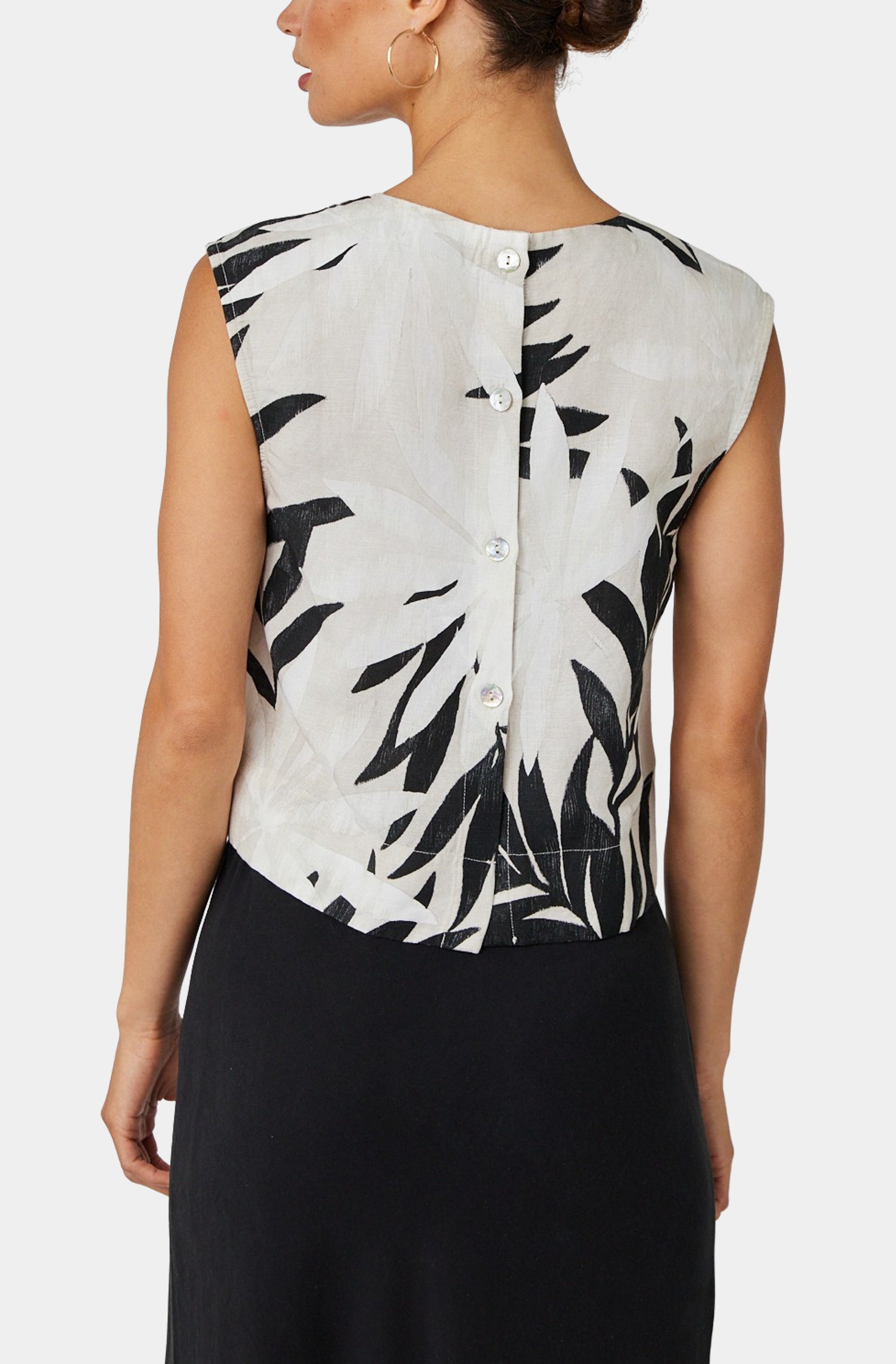 Boxy Button Back Top