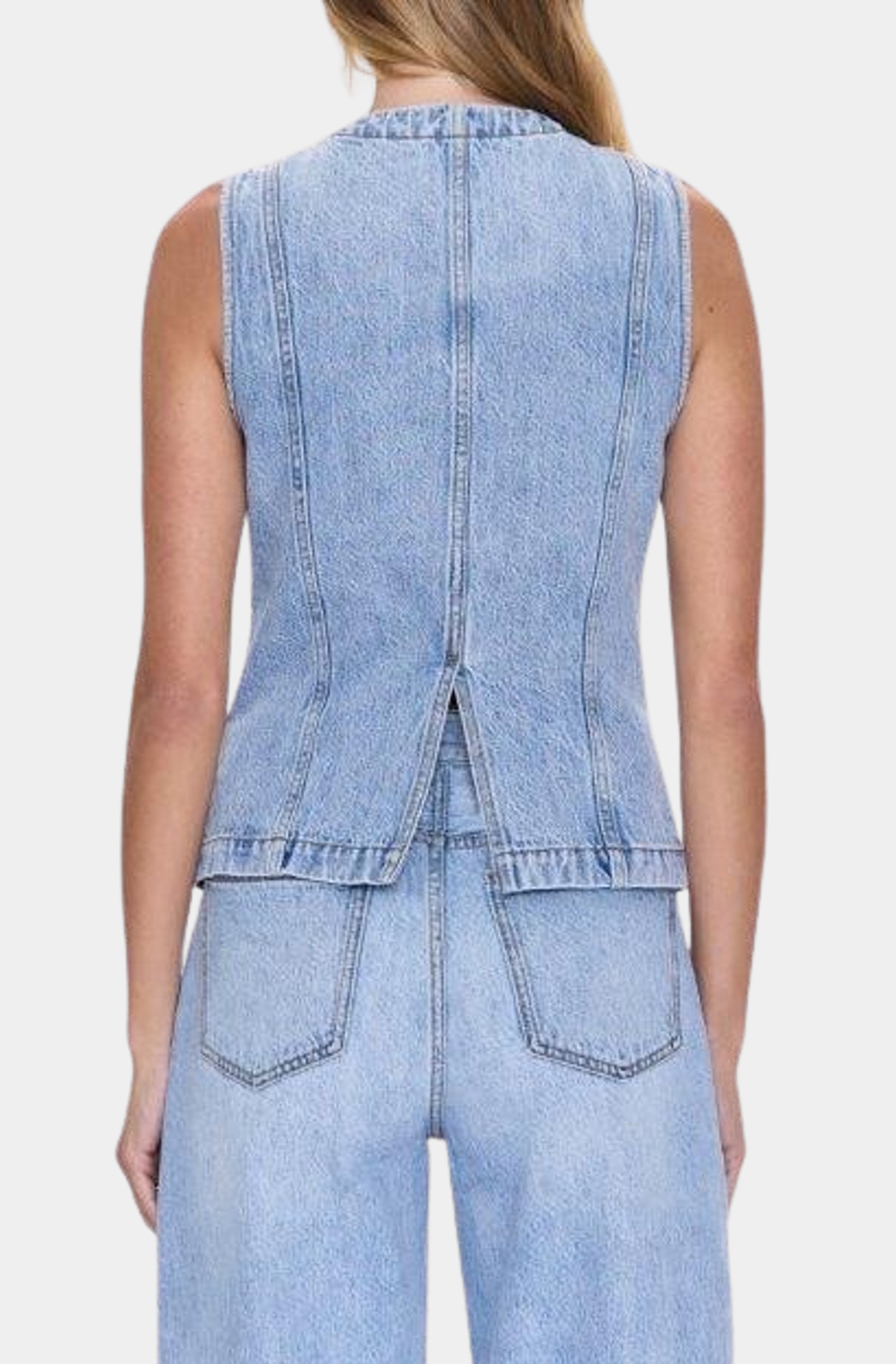 Gia Vest