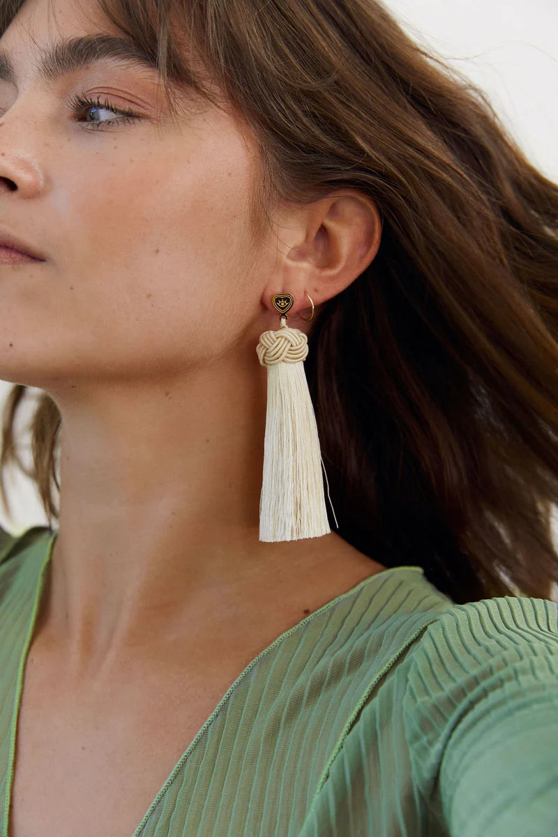 Major Topknots - Bone