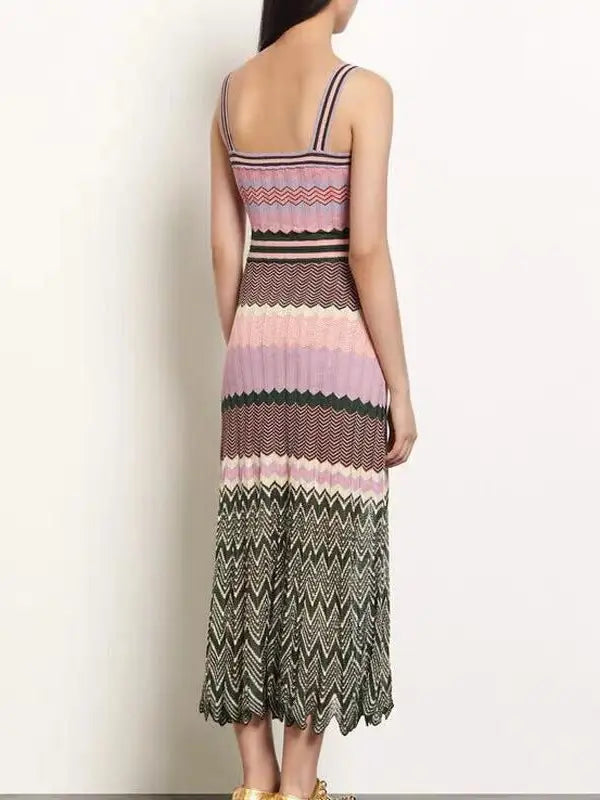 Retro Pleated Knit Dress