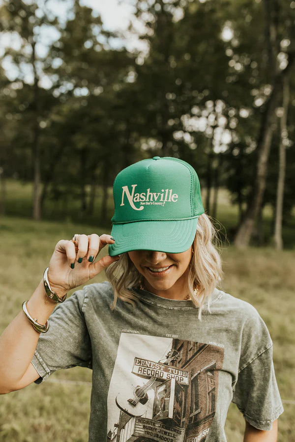 Nashville! Now That&#39;s Country Trucker Hat