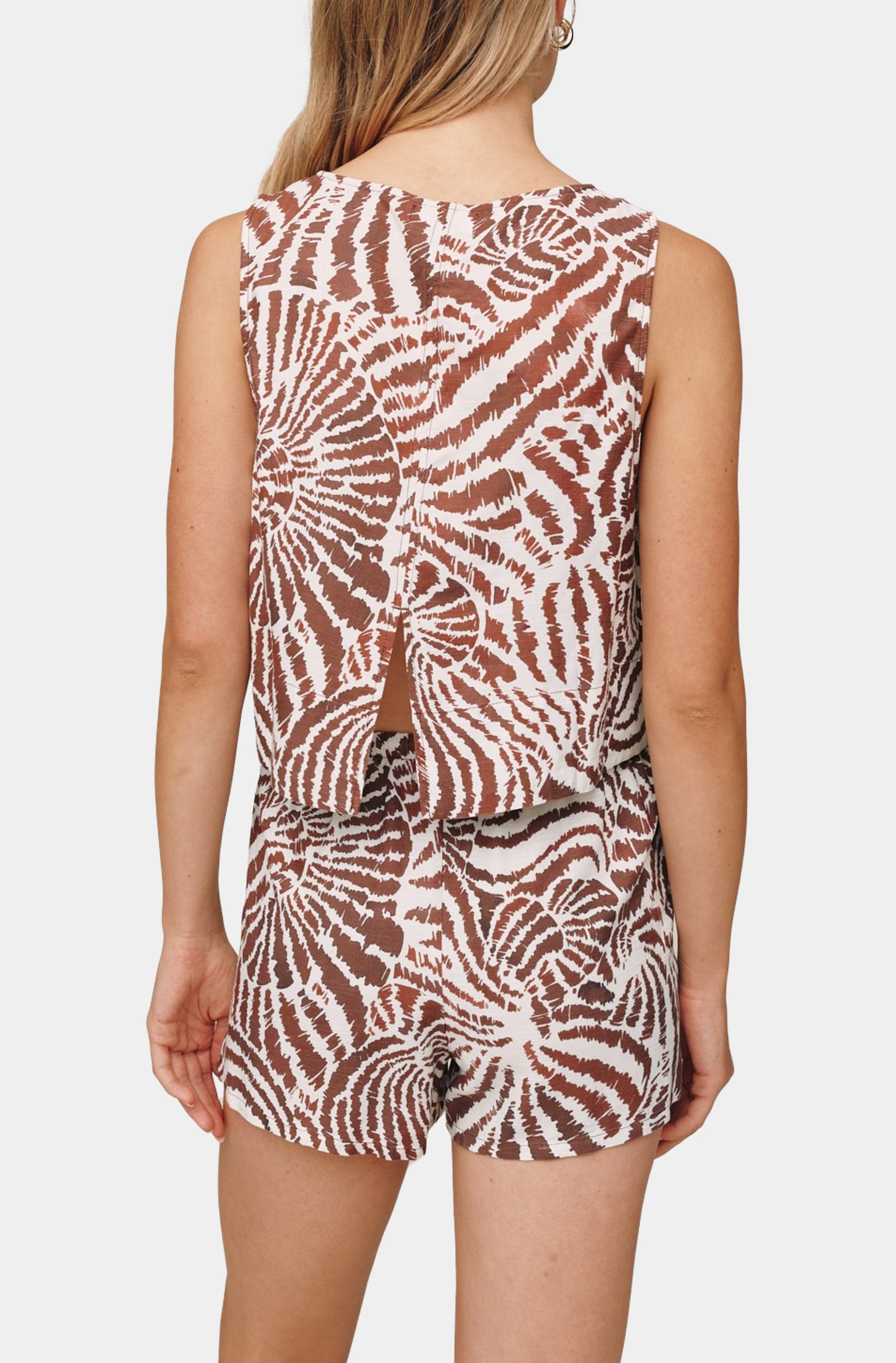 Sleeveless Boat Neck Split Back