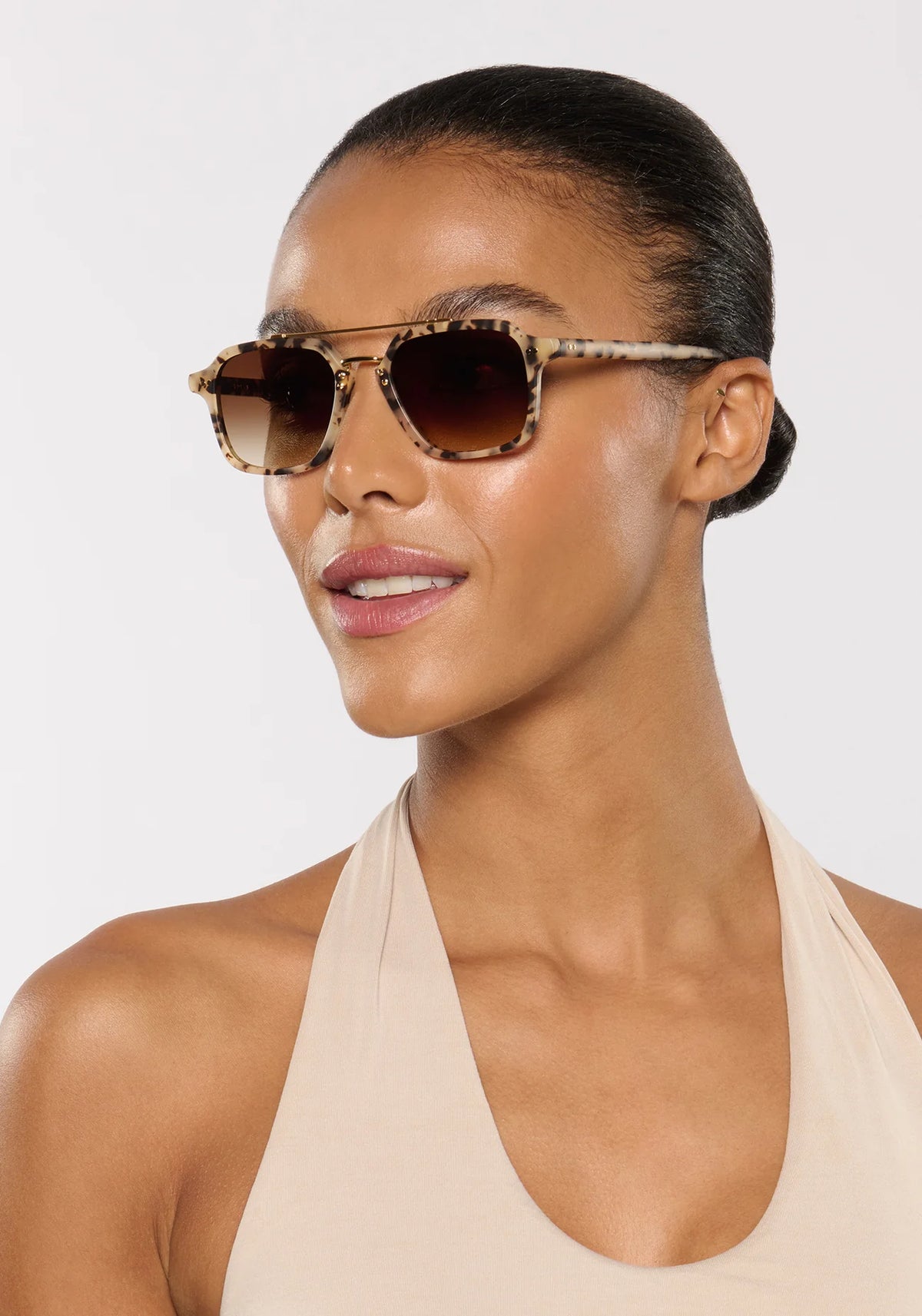 Colton Matte Oyster 18k