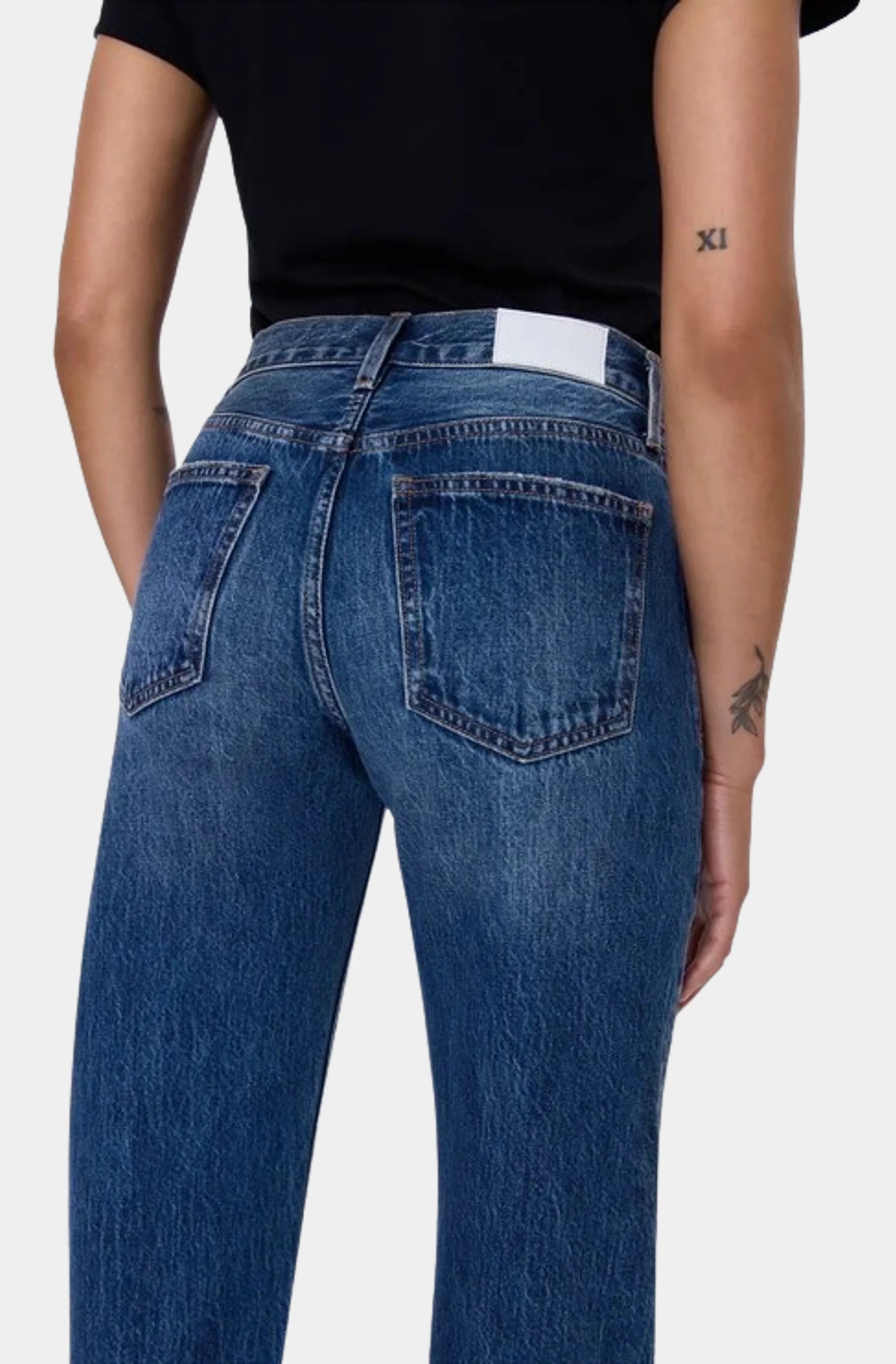 Lexi Mid Rise Bowed Straight Jean