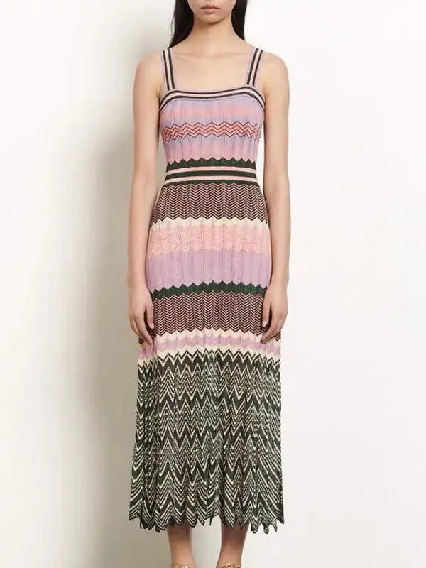 Retro Pleated Knit Dress