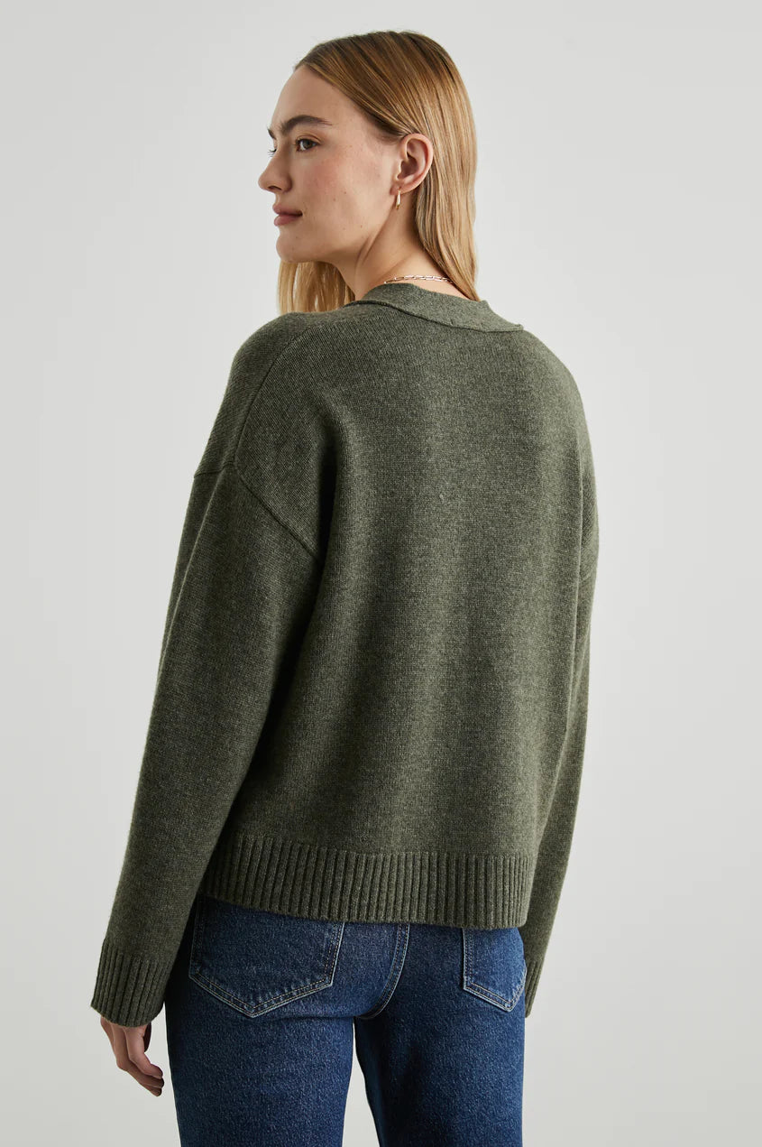 Lindi in Olive