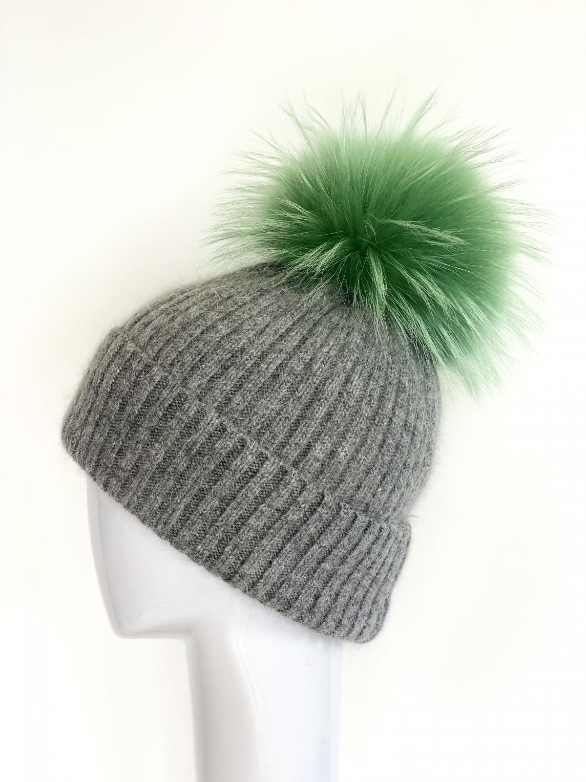 Angora/Wool Blend Hat in Mint