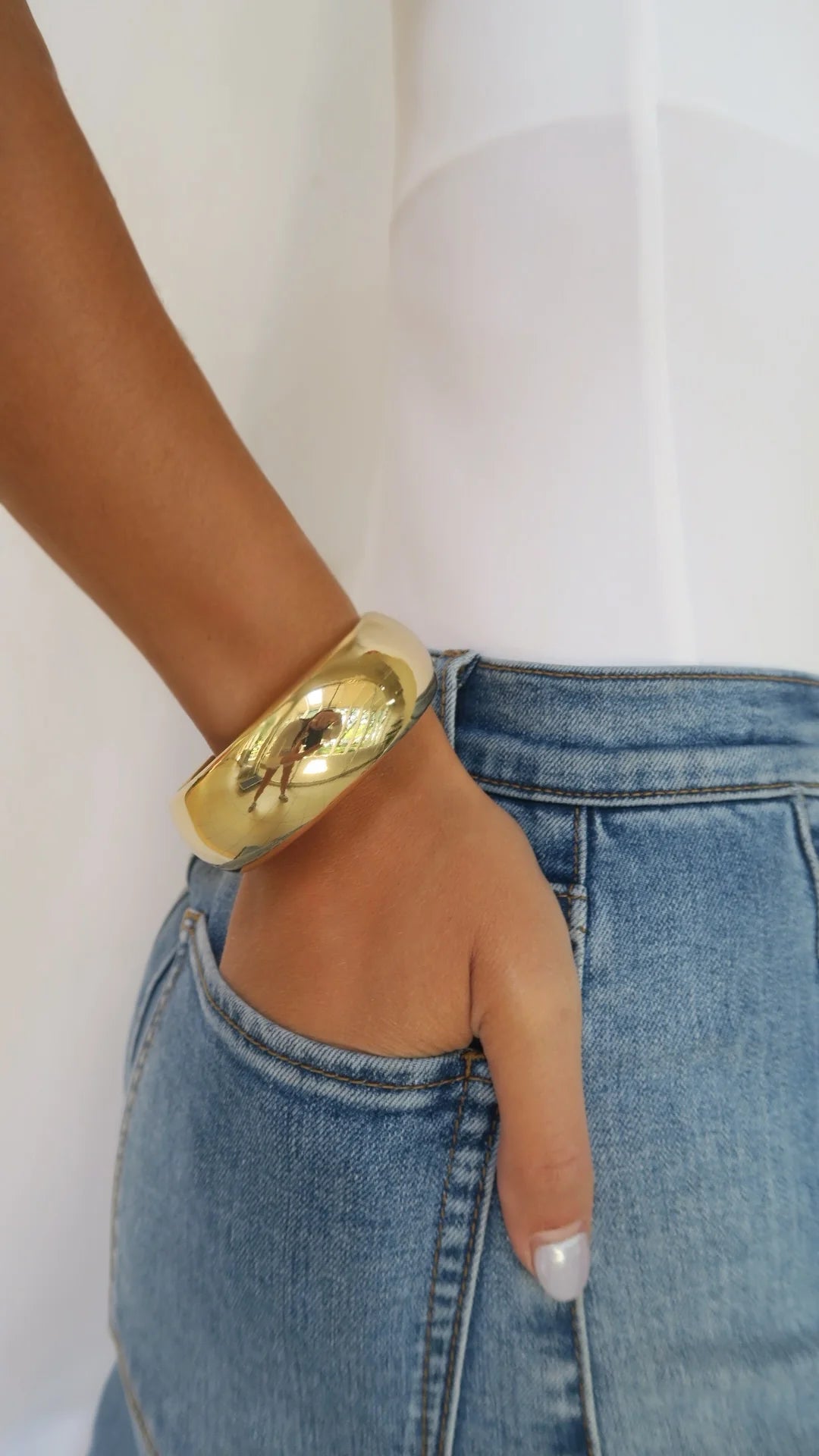 Rounded Bangle